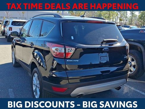 Used 2018 Ford Escape SE image 5