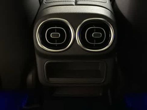 Certified 2026 Mercedes-Benz GLC 300 4MATIC image 29