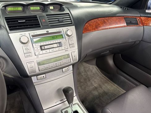 Used 2006 Toyota Solara SLE image 47