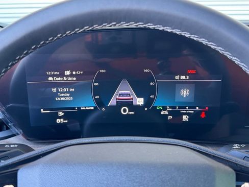 New 2025 Audi Q5 2.0T Premium image 26