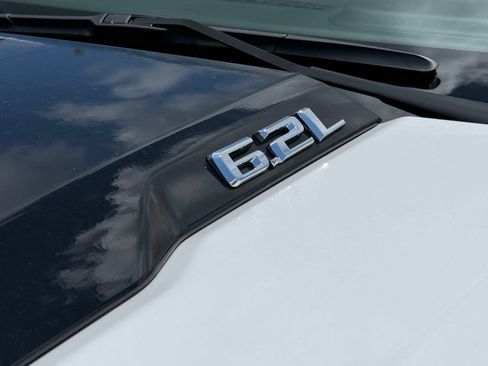 New 2026 Chevrolet Silverado 1500 LT Trail Boss w/ Convenience Package II AWD/4WD image 11