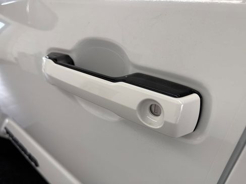 New 2025 Toyota Tacoma SR5 image 11