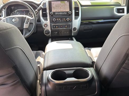 Used 2020 Nissan Titan SV w/ SV Convenience Package AWD/4WD image 31