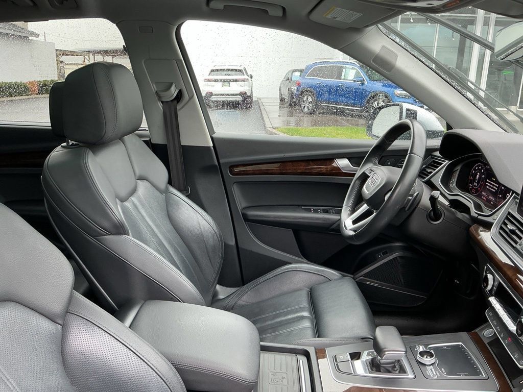 Used 2019 Audi Q5 Prestige AWD/4WD image 18