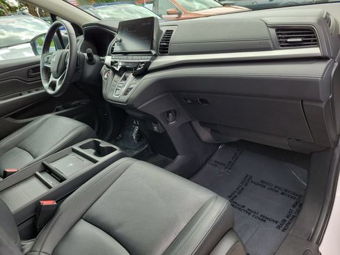 Used 2025 Honda Odyssey EX-L image 10