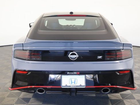 Used 2024 Nissan Z NISMO w/ Floor Mat Package image 5