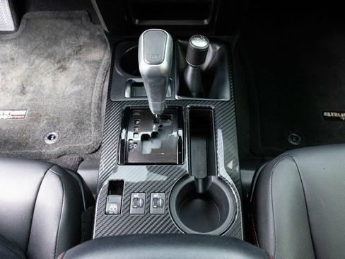 Used 2018 Toyota 4Runner TRD Off-Road Premium image 36