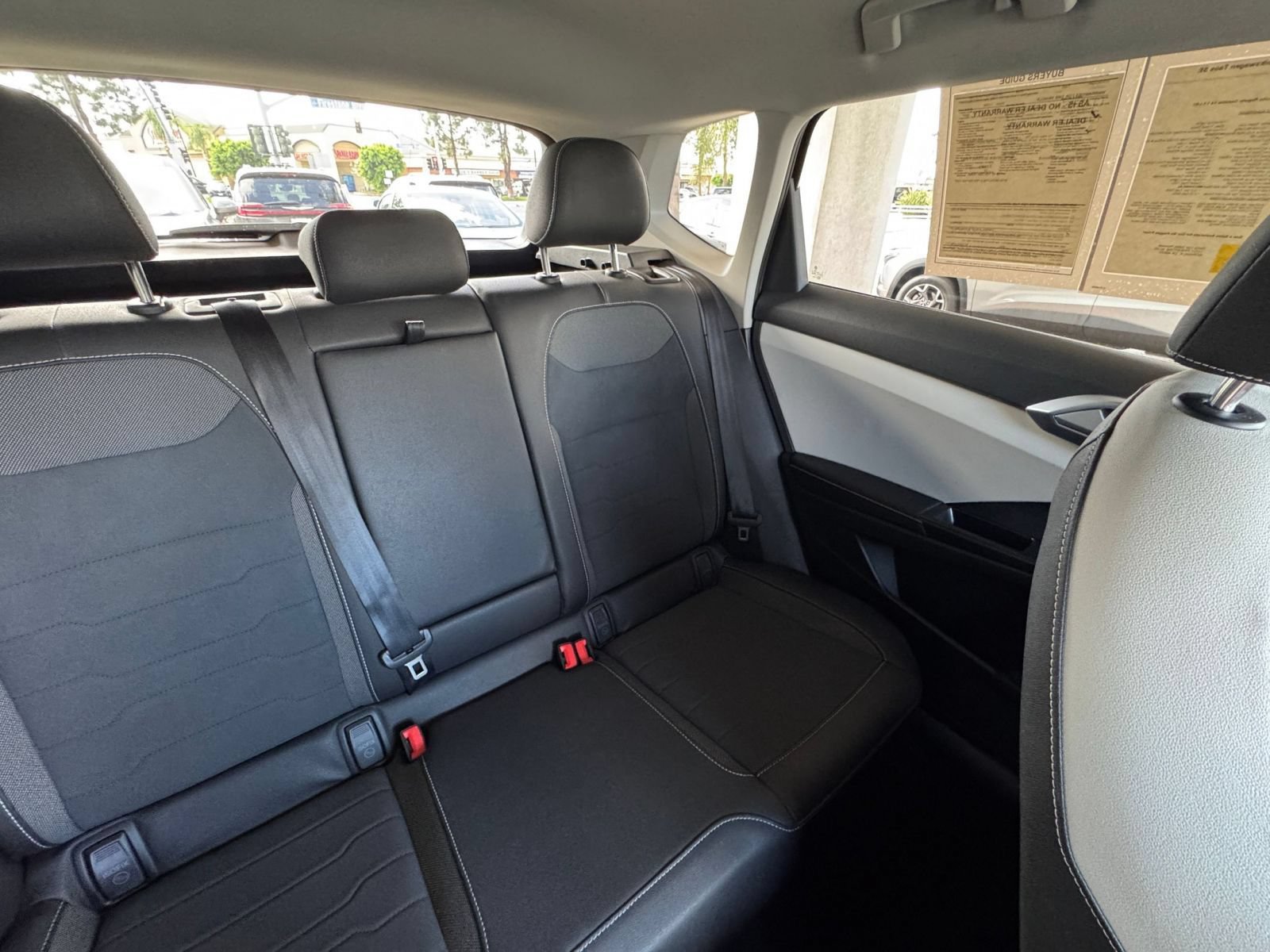 Used 2026 Volkswagen Taos SE FWD image 37