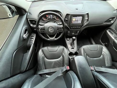 Used 2021 Jeep Cherokee Latitude Lux image 23