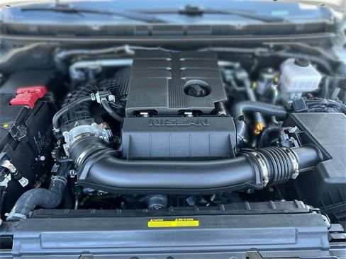 Used 2024 Nissan Frontier PRO-4X w/ Pro Convenience Package image 28