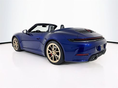 Used 2026 Porsche 911 Carrera 4S image 3