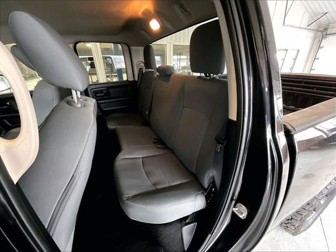 Used 2018 RAM 1500 Express w/ Black Ram 1500 Express Group image 15