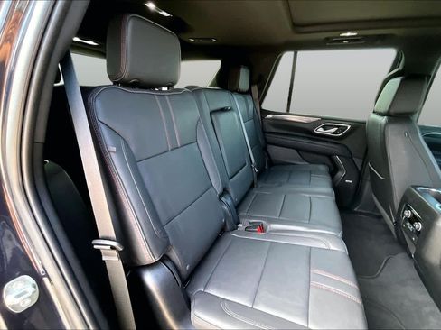 Used 2023 Chevrolet Tahoe RST AWD/4WD image 19