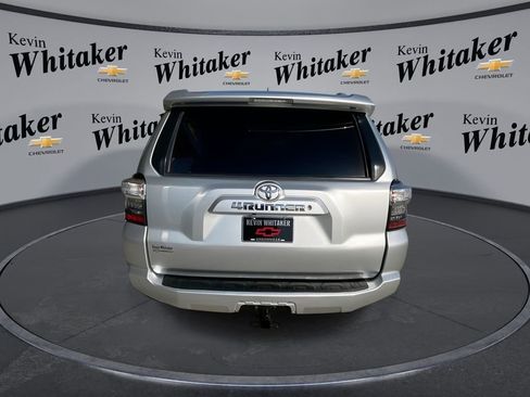 Used 2018 Toyota 4Runner SR5 RWD image 7