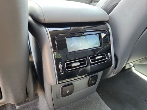 Used 2020 Lincoln Aviator Reserve w/ Equipment Group 202A AWD/4WD image 13