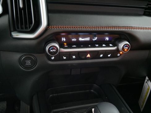 New 2026 MAZDA CX-50 Meridian Edition w/ Weather Package AWD/4WD image 7