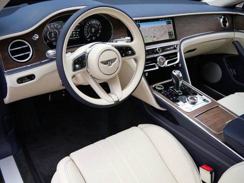 New 2026 Bentley Flying Spur Plug-In Hybrid AWD/4WD image 12