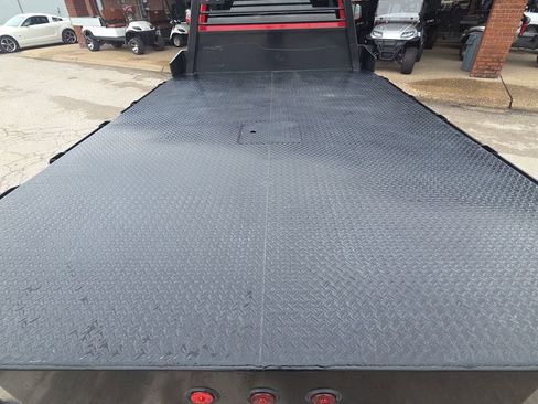 Used 2022 RAM 3500 Tradesman w/ Safety Group image 11