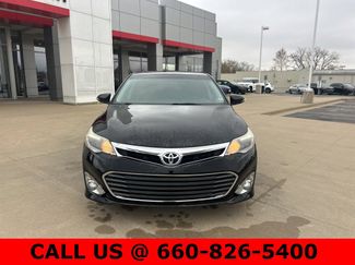 Used 2013 Toyota Avalon XLE video 2