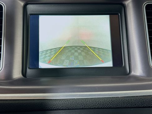 Used 2022 Dodge Charger SXT image 22