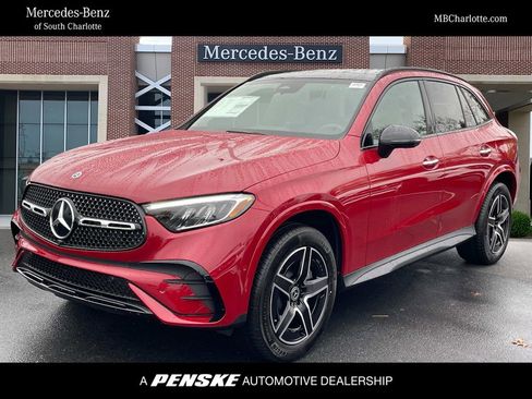 Certified 2025 Mercedes-Benz GLC 300 4MATIC image 1