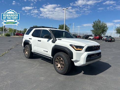 Used 2025 Toyota 4Runner Trailhunter AWD/4WD image 1