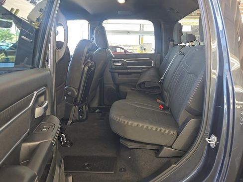Used 2025 RAM 2500 Big Horn AWD/4WD image 10