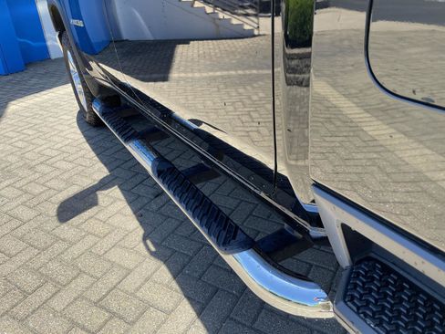 Used 2022 Chevrolet Silverado 2500 LTZ w/ Snow Plow Prep/Camper Package AWD/4WD image 12