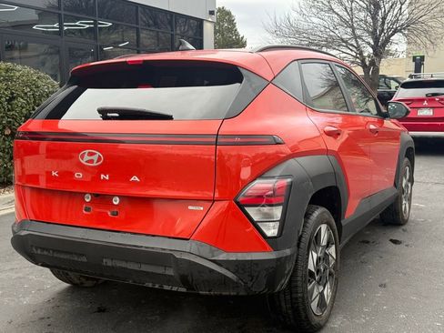 Used 2024 Hyundai Kona SEL image 7