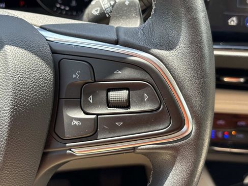 Used 2021 Buick Envision Avenir w/ Technology Package II FWD image 22
