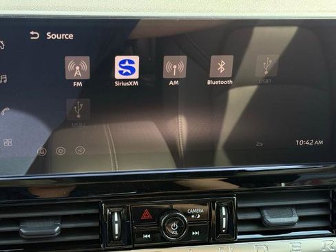 New 2026 Nissan Pathfinder SL image 28