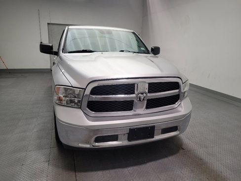 Used 2016 RAM 1500 Classic SLT RWD image 14