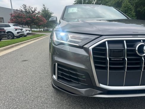 Used 2022 Audi Q7 3.0T Premium Plus AWD/4WD image 23