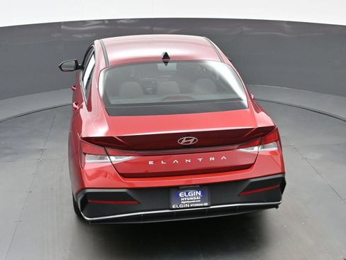 Certified 2024 Hyundai Elantra SEL FWD image 35