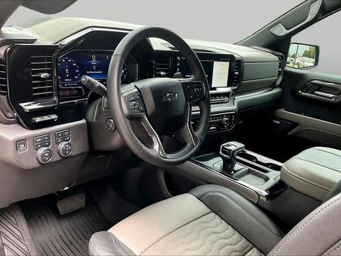 Used 2024 Chevrolet Silverado 1500 ZR2 w/ ZR2 Bison Edition AWD/4WD image 18
