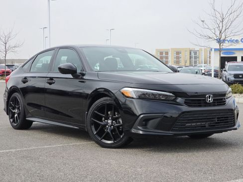 Certified 2023 Honda Civic Sport image 2