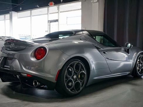 Used 2020 Alfa Romeo 4C Spider w/ Bright Package image 54