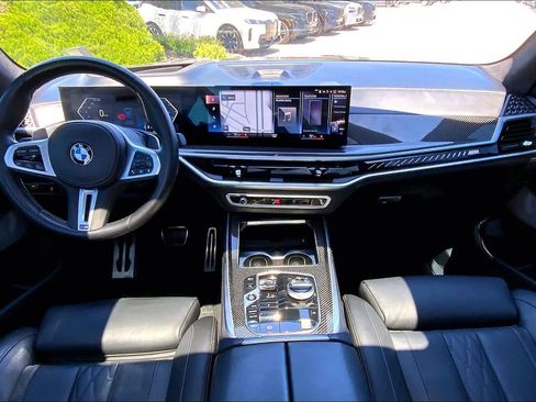 Certified 2023 BMW X7 M60i w/ Executive Package AWD/4WD image 14