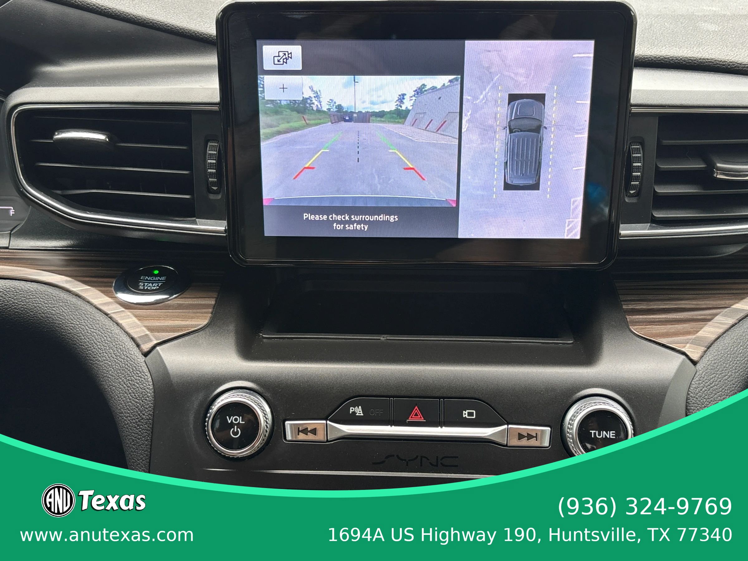 Used 2020 Ford Explorer Limited w/ Class III Trailer Tow Package AWD/4WD image 50