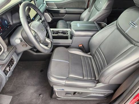 Used 2025 Ford F250 Platinum image 10