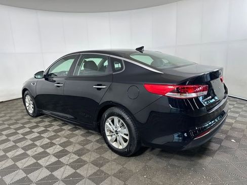 Used 2018 Kia Optima LX FWD image 10