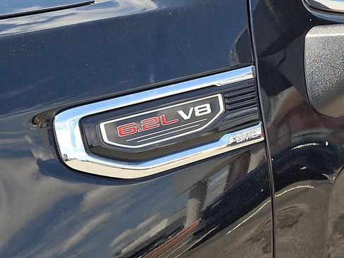 Used 2024 GMC Sierra 1500 Denali w/ Technology Package AWD/4WD image 28