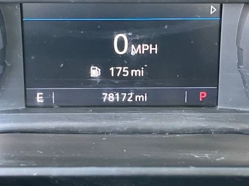 Used 2021 Chevrolet Silverado 1500 LT image 15