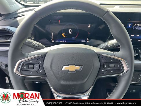 Certified 2024 Chevrolet TrailBlazer LT w/ LT Cold Weather Package AWD/4WD image 19