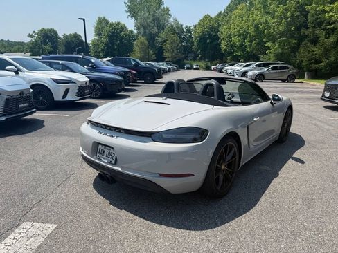 Used 2024 Porsche 718 Boxster S RWD image 7