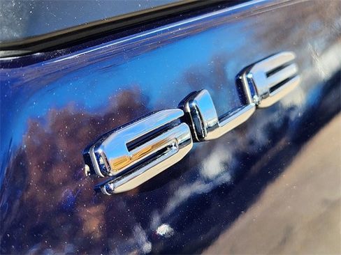 Used 2022 GMC Terrain SLE image 11