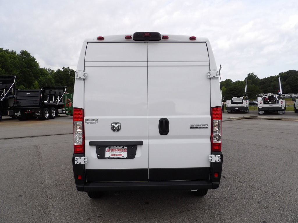 Used 2025 RAM ProMaster 3500 w/ Convenience Group FWD image 6