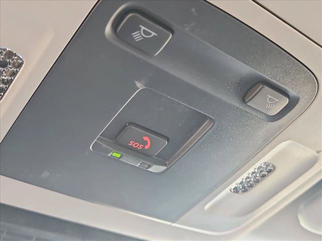 Used 2025 Toyota Camry LE w/ Convenience Package FWD image 20