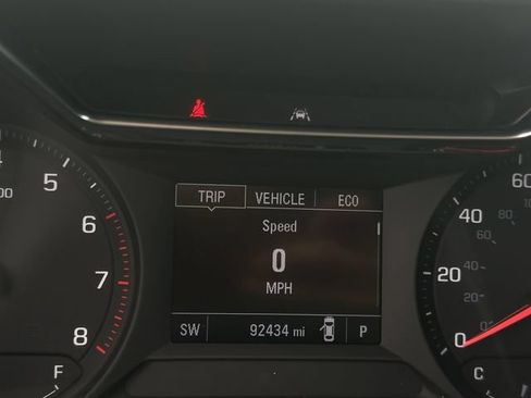 Used 2021 Chevrolet TrailBlazer LT w/ Convenience Package FWD image 14