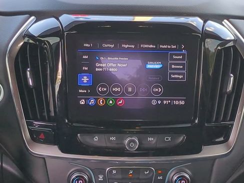 Certified 2023 Chevrolet Traverse RS w/ LPO, Cargo Package FWD image 21